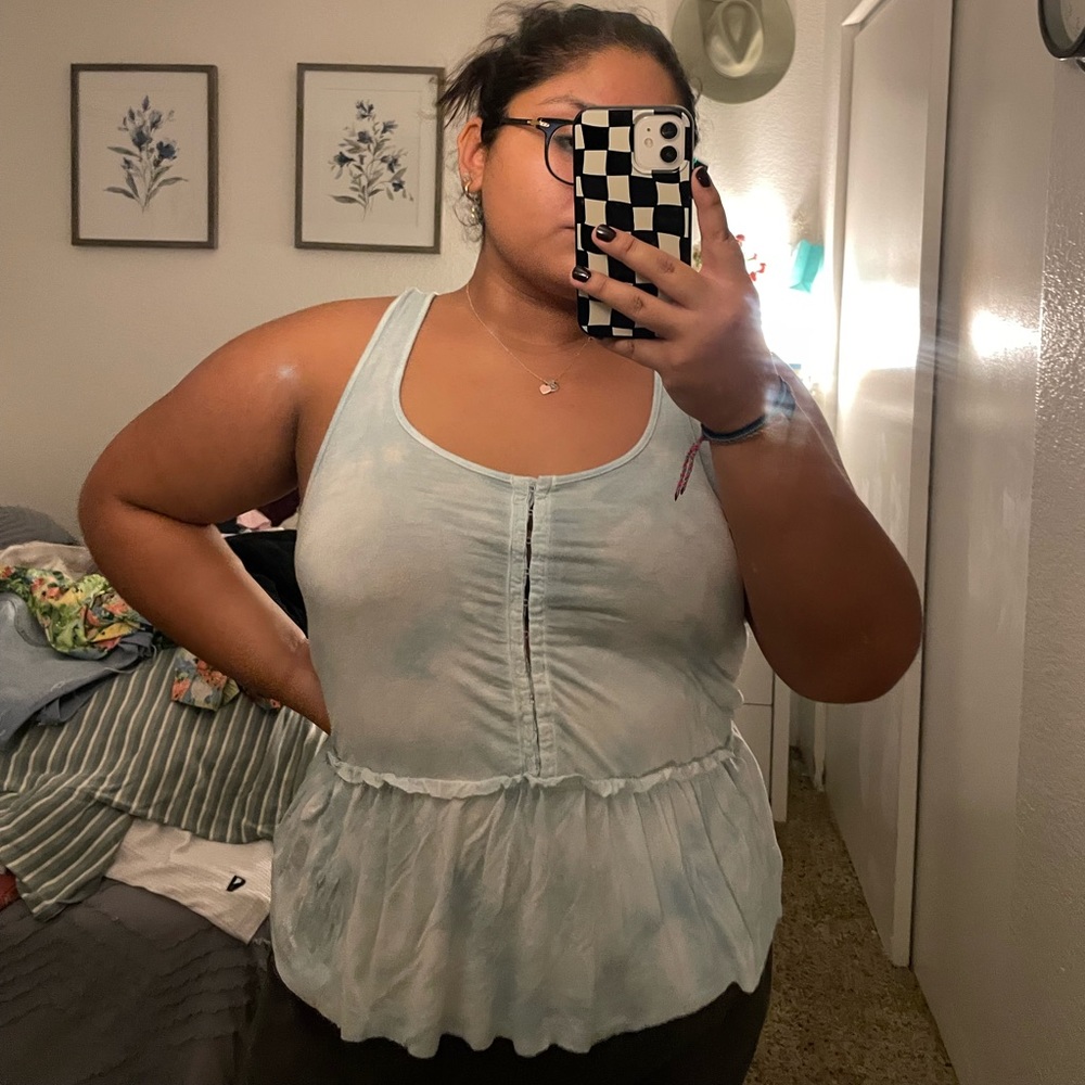 blue tie dye american eagle flowy top